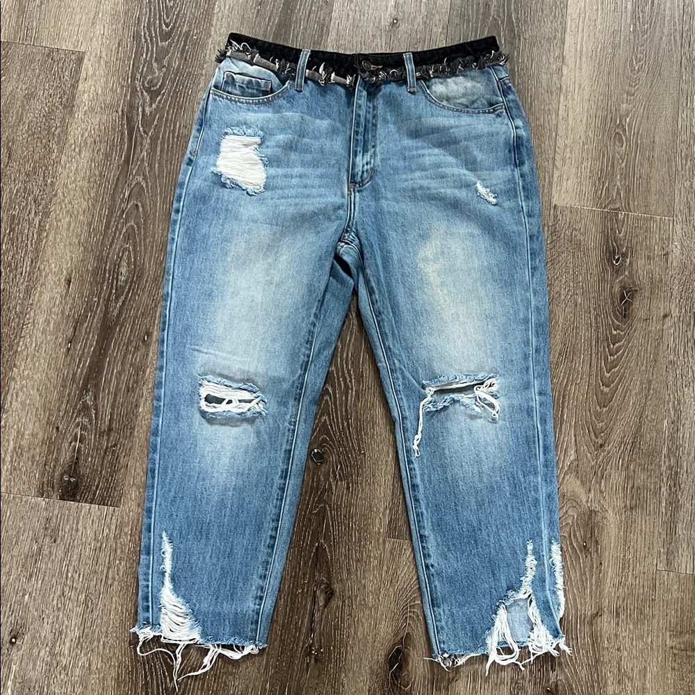 Fashion Nova Light Blue Denim Jeans with Black Waistband - Picture 1 of 9